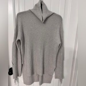 Brodie Cashmere Sweater - image 1